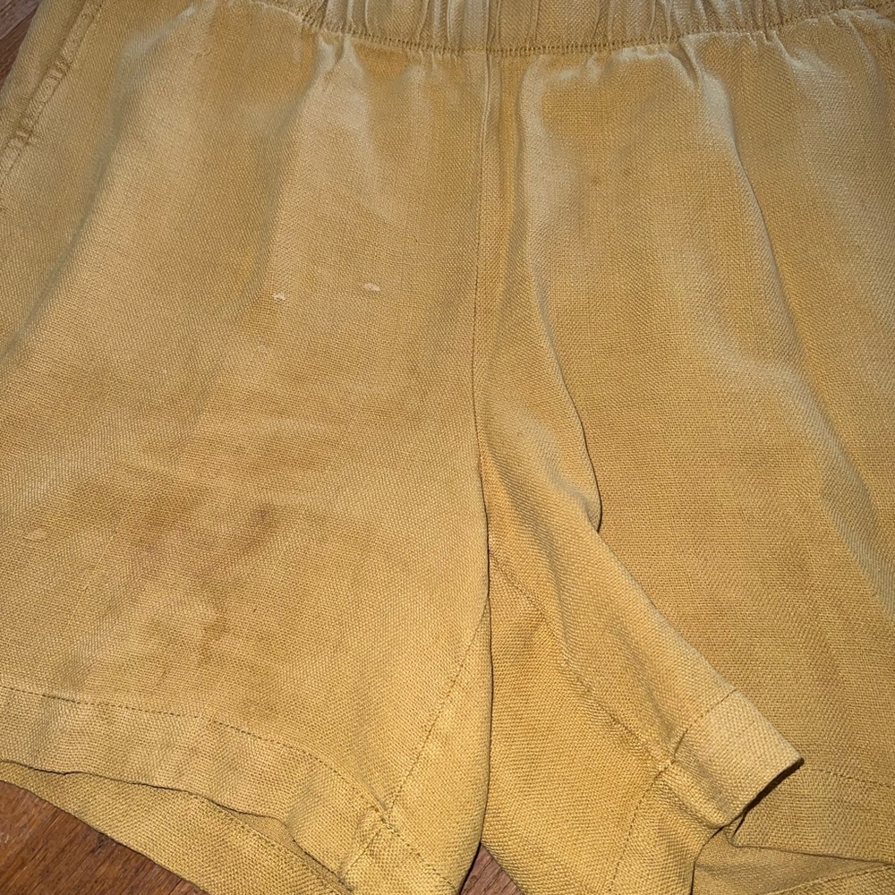 J. Jill Pure Jill 100% Tencel Shorts – Petite Large – Gold